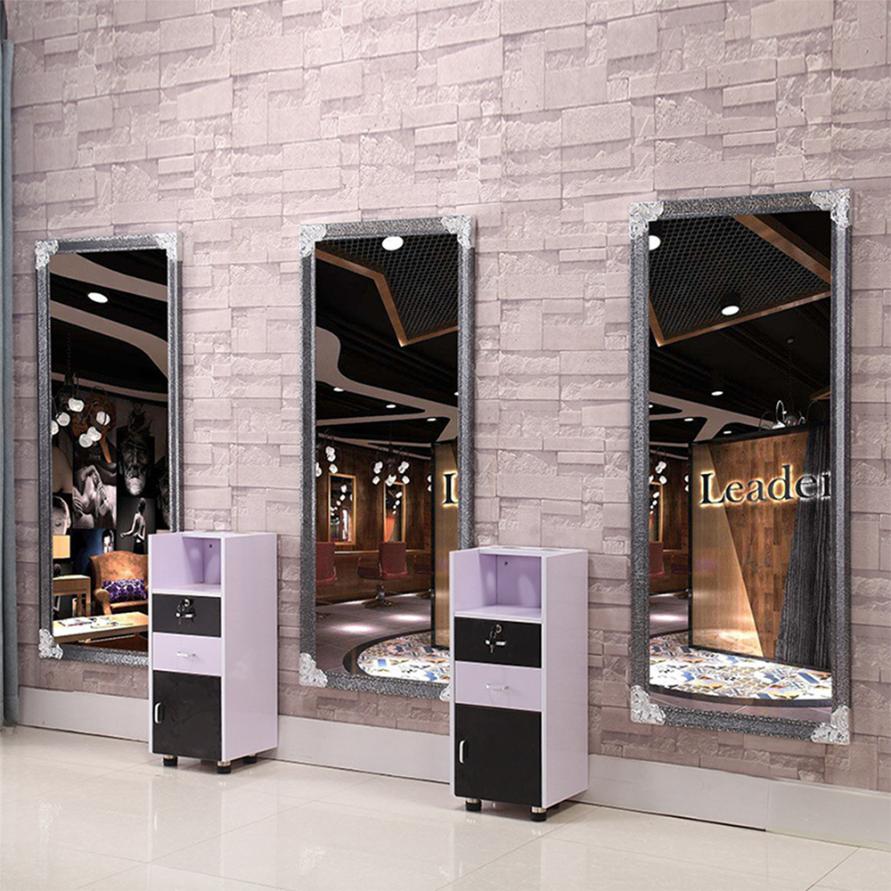 Specchio da parete in piedi per lo styling del salone con cornice cromata nera dell'albero antico