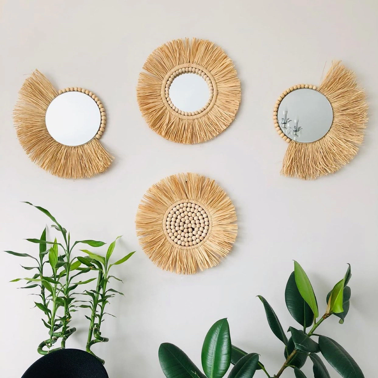 Specchio da parete fatto a mano in stile nordico Specchio decorativo ecologico a più forme