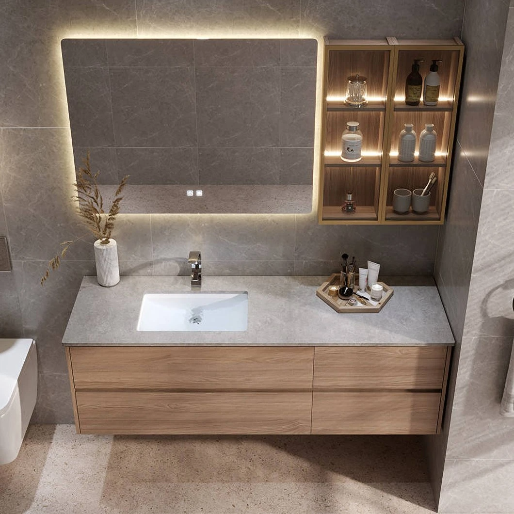 Set di vanità da bagno economico personalizzato in fabbrica LED Armadietto da bagno in legno impermeabile LED Armadietto a specchio intelligente a specchio