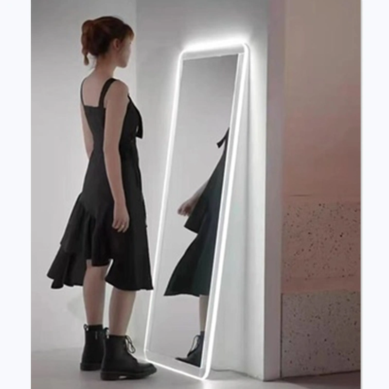 Luce a LED a figura intera Luce acrilica intelligente contro lo specchio da pavimento a parete Specchio per camera da letto quadrato