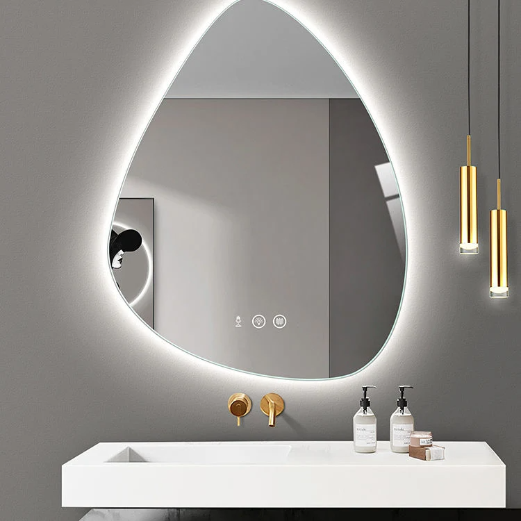 Specchio da bagno con illuminazione personalizzata irregolare Specchio da bagno a parete per vasca da bagno per interessi speciali Specchio LED intelligente