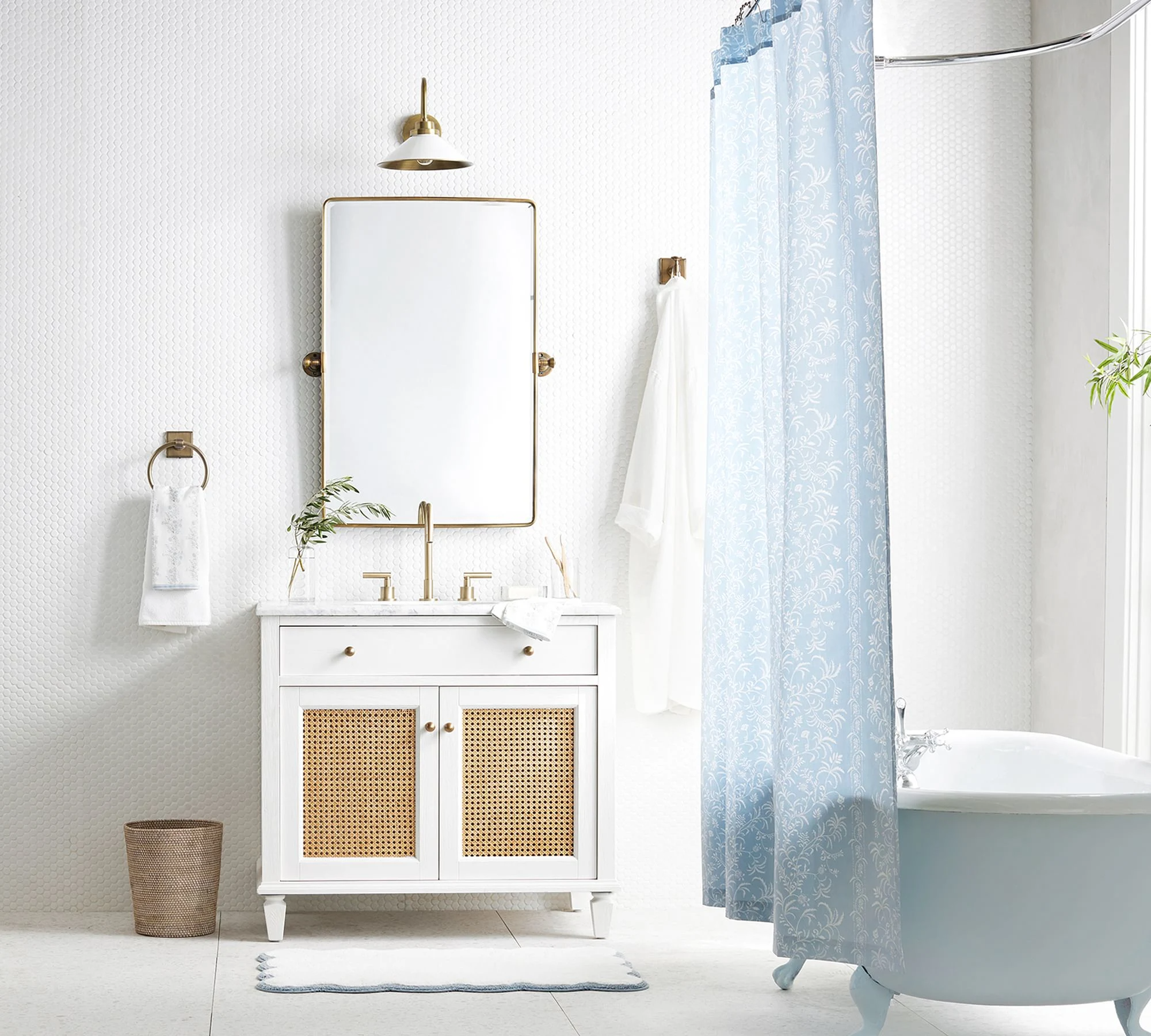 Specchi da bagno illuminati OEM / ODM Specchio da bagno rettangolare da parete per servizi igienici