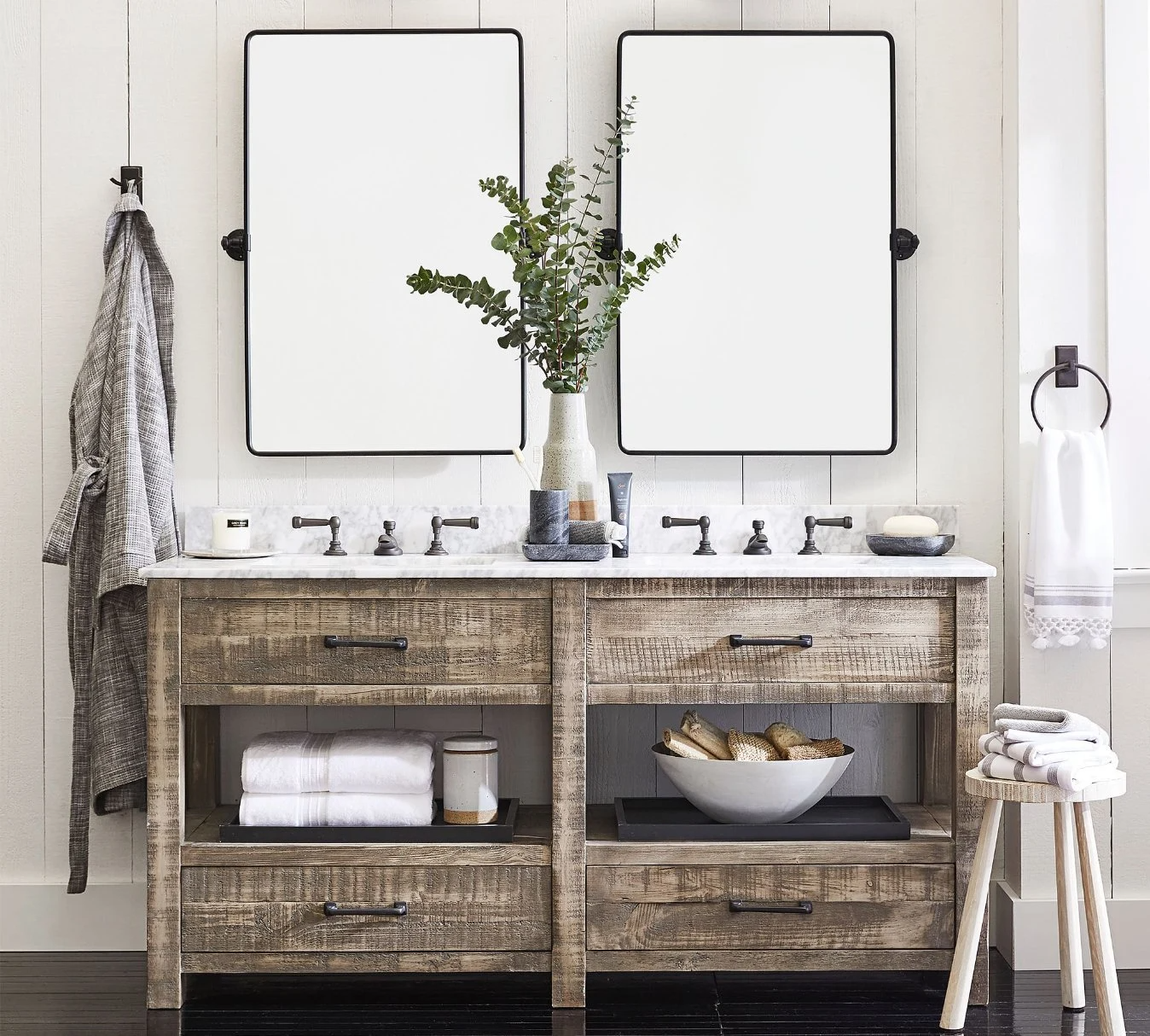 Commercio all'ingrosso Home Modern Luxury Custom Specchio da bagno Vanity Specchio da bagno in vendita